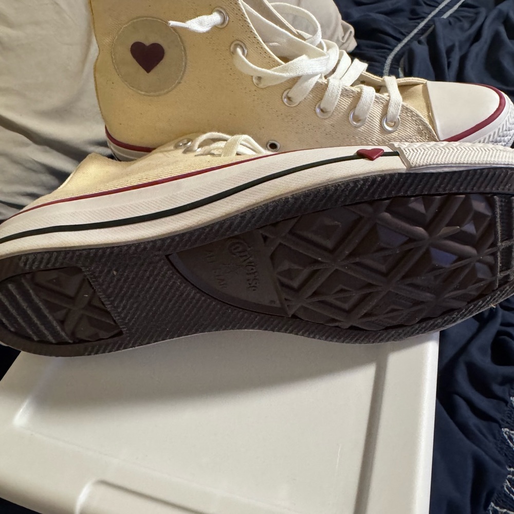 Converse Cream and Red Heart Sneakers